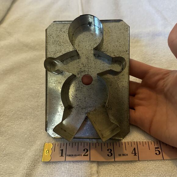 Vintage Primitive GINGERBREAD MAN 5" Cookie Cutter Tin Flat Back Handle Canada - Picture 10 of 11